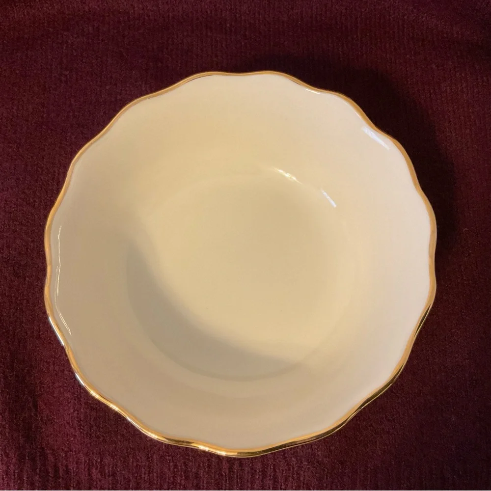 Vintage Classic Lenox Serving Bowls - Set of Two